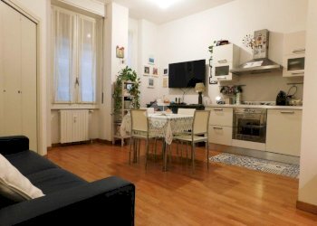 Two-room apartment Via cola di rienzo, Milano (neighborhood Solari) - photo 1