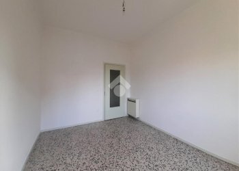 Four-room apartment Via Giovanni Verneri, Alessandria - photo 10