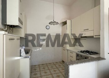 Cucina - Apartment Viale della Vittoria
 
84, Jesi - photo 11