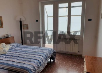 Camera / camera da letto - Quadrilocale via Porto Neroniano
 
47, Anzio - foto 3