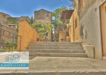 Foto 4 - Appartamento Piazza Santissimi Quaranta Martiri Alla Guilla
 
11, Palermo - foto 4
