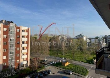 Foto 3 - Trilocale VIA BERTEA
 
36, Pinerolo - foto 3