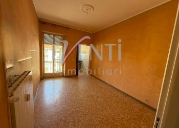 Foto 7 - Trilocale VIA BERTEA
 
36, Pinerolo - foto 7