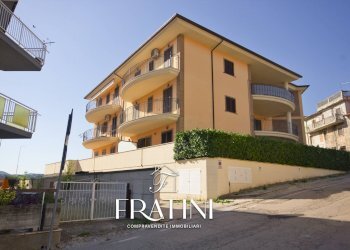 Foto 12 - Trilocale Via Roma
 
93, Folignano - foto 12