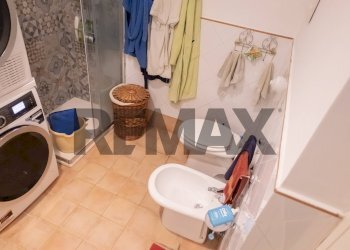 Bagno - Trilocale Via Felix Mendelssohn
 
30, Palermo - foto 12