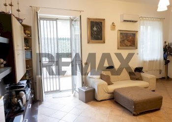 Soggiorno - Trilocale Via Felix Mendelssohn
 
30, Palermo - foto 21