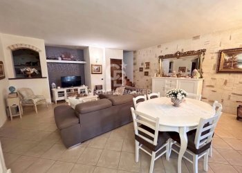 Foto 2 - Casa indipendente via Lungomare Pietro Mennea
 
33-35, Barletta - foto 2