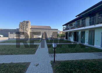 Edificio all\'aperto - Trilocale Gioovanni Magistrini
 
48, Momo - foto 37