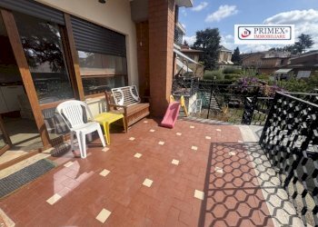 Giardino - Appartamento via Edgardo Negri, Roma (zona Villaggio Azzurro) - foto 13