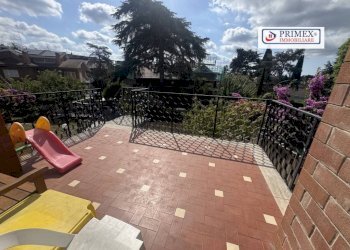 Terrazzo - Appartamento via Edgardo Negri, Roma (zona Villaggio Azzurro) - foto 14