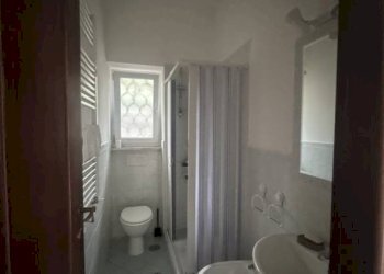 Bagno - Appartamento via Edgardo Negri, Roma (zona Villaggio Azzurro) - foto 19