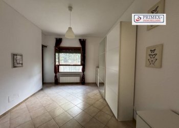 Camera da letto - Appartamento via Edgardo Negri, Roma (zona Villaggio Azzurro) - foto 33