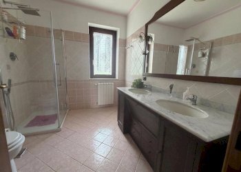 Gemini_Generated_Image_be7eq3be7eq3be7e - Villa Rignano Flaminio - foto 17
