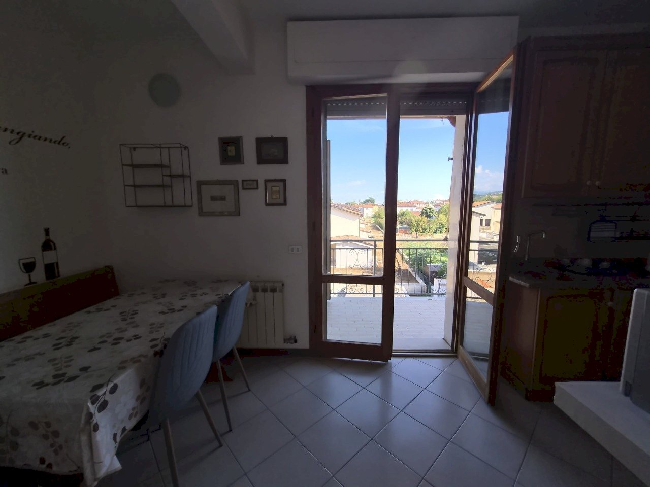 9f675dbc-e0c9-4f65-9abf-15fe2508fd64 - Four-room apartment Sarzana - photo 2