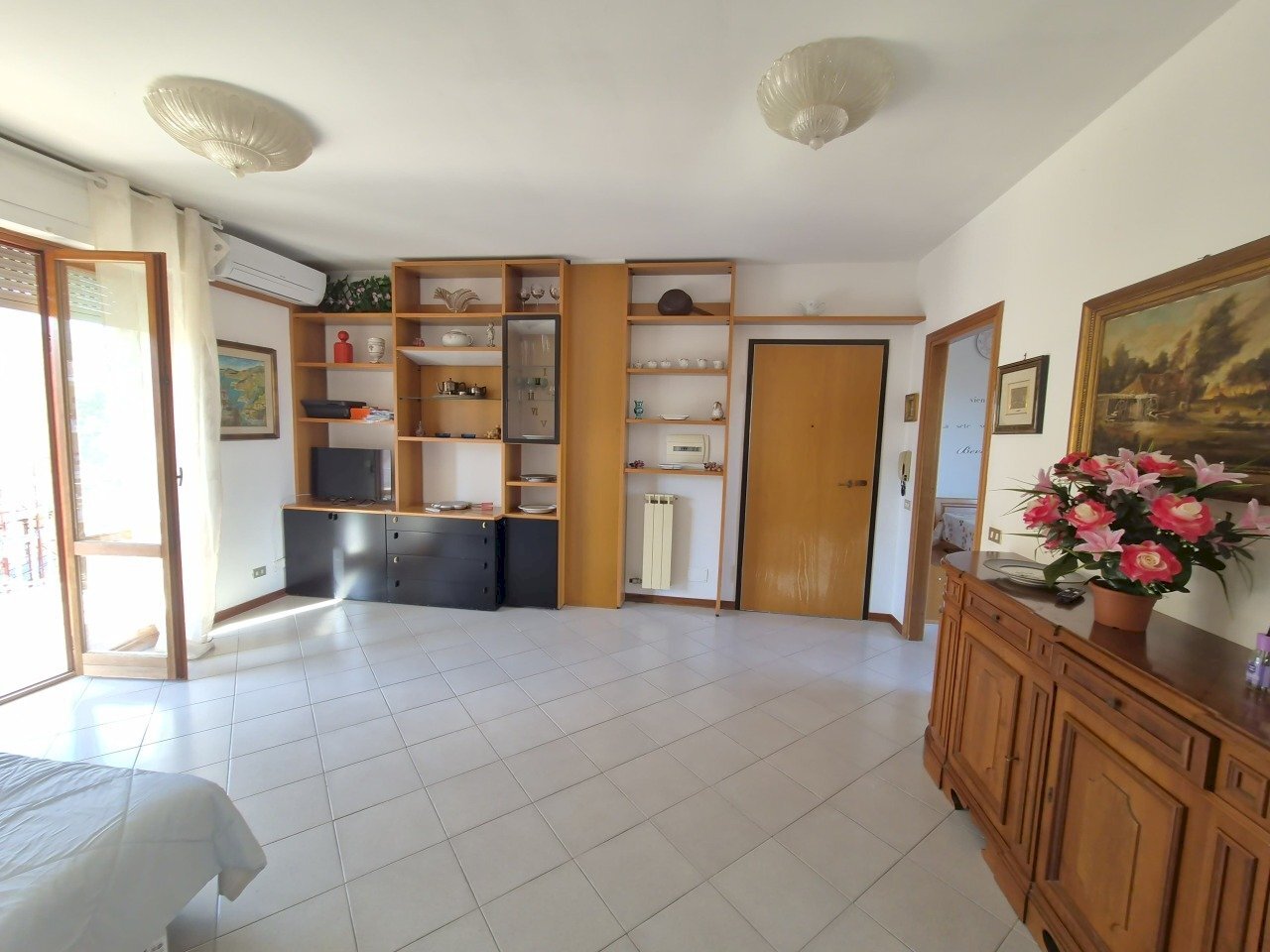 ed3399e0-a5e0-4642-a6db-98385a6bd343 - Four-room apartment Sarzana - photo 3