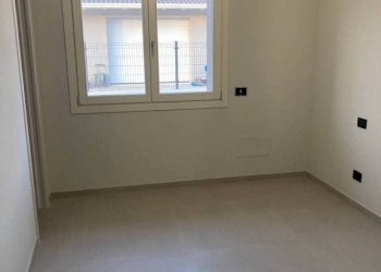 Stanza non arredata - Villa Manerbio - photo 14