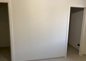 Stanza non arredata - Villa Manerbio - photo 15