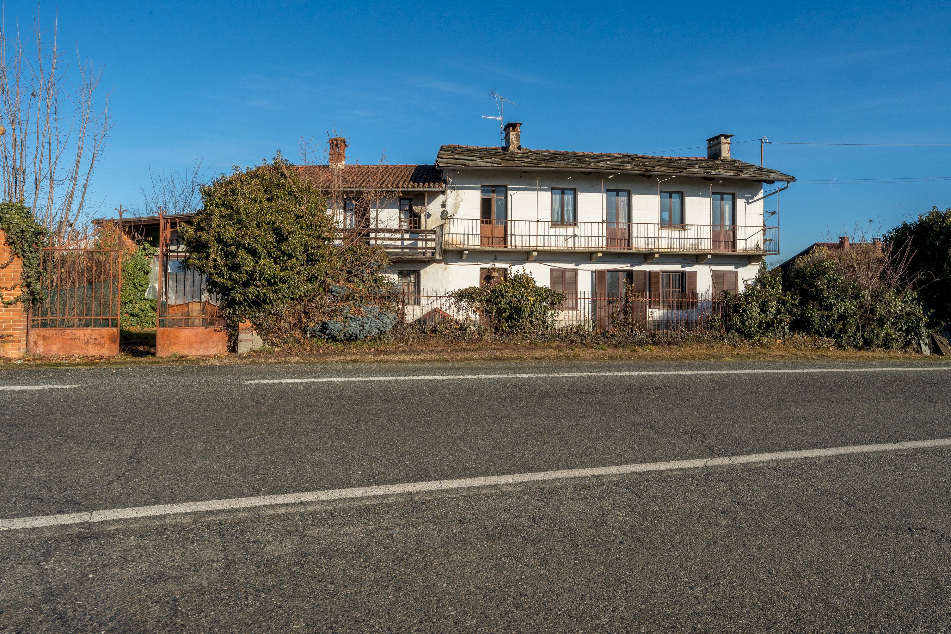 Casa indipendente Via Bagnolo, 42, Cavour - foto 1