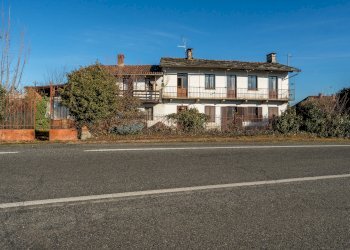 Casa indipendente Via Bagnolo, 42, Cavour - foto 1