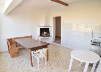 Salone - Casa indipendente Alessano - foto 24