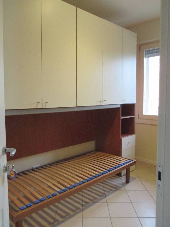 Cameretta - One-room apartment via del Risorgimento, 18-30, Brescia - photo 3