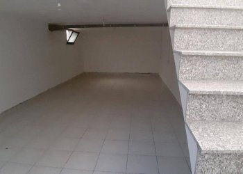 magazzino - Shop via Anfiteatro, Mosciano Sant'Angelo - photo 7