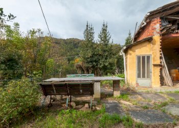 Semi-detached house via montescotto, SNC, Barge - photo 19