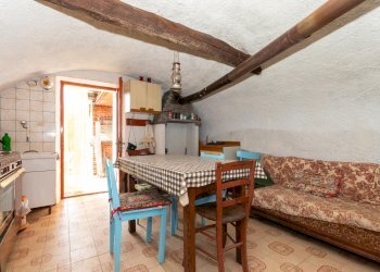 Semi-detached house via montescotto, SNC, Barge - photo 5