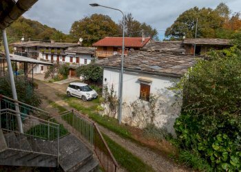 Semi-detached house via montescotto, SNC, Barge - photo 27
