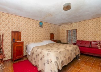 Semi-detached house via montescotto, SNC, Barge - photo 9