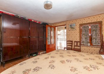 Semi-detached house via montescotto, SNC, Barge - photo 7