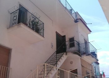 Trilocale Via VENTRELLA, Ischitella - foto 1