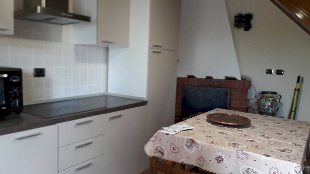 cucina con camino - Independent house via di Anchiano, Vinci - photo 2