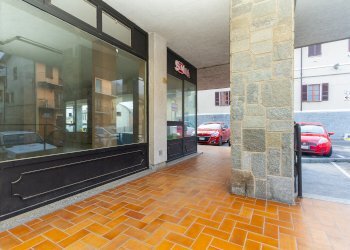 Locale Commerciale Via Umberto I, 2, Piasco - foto 18