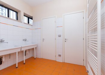 Locale Commerciale Via Umberto I, 2, Piasco - foto 6