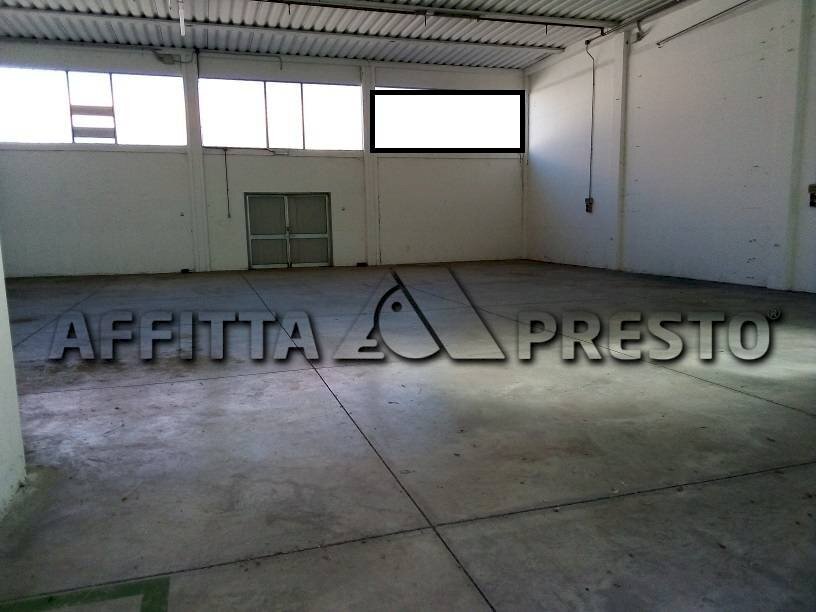 Commercial Activity Via Milano, Collesalvetti - photo 1