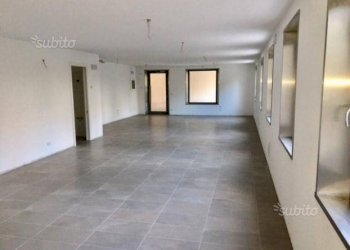 Ufficio calle del Carbon, 15, Porcia - foto 3