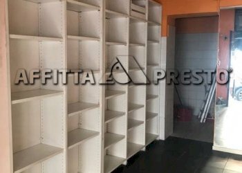 Commercial Activity Via Enrico Delle Sedie, Livorno - photo 1