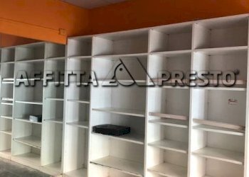 Commercial Activity Via Enrico Delle Sedie, Livorno - photo 3