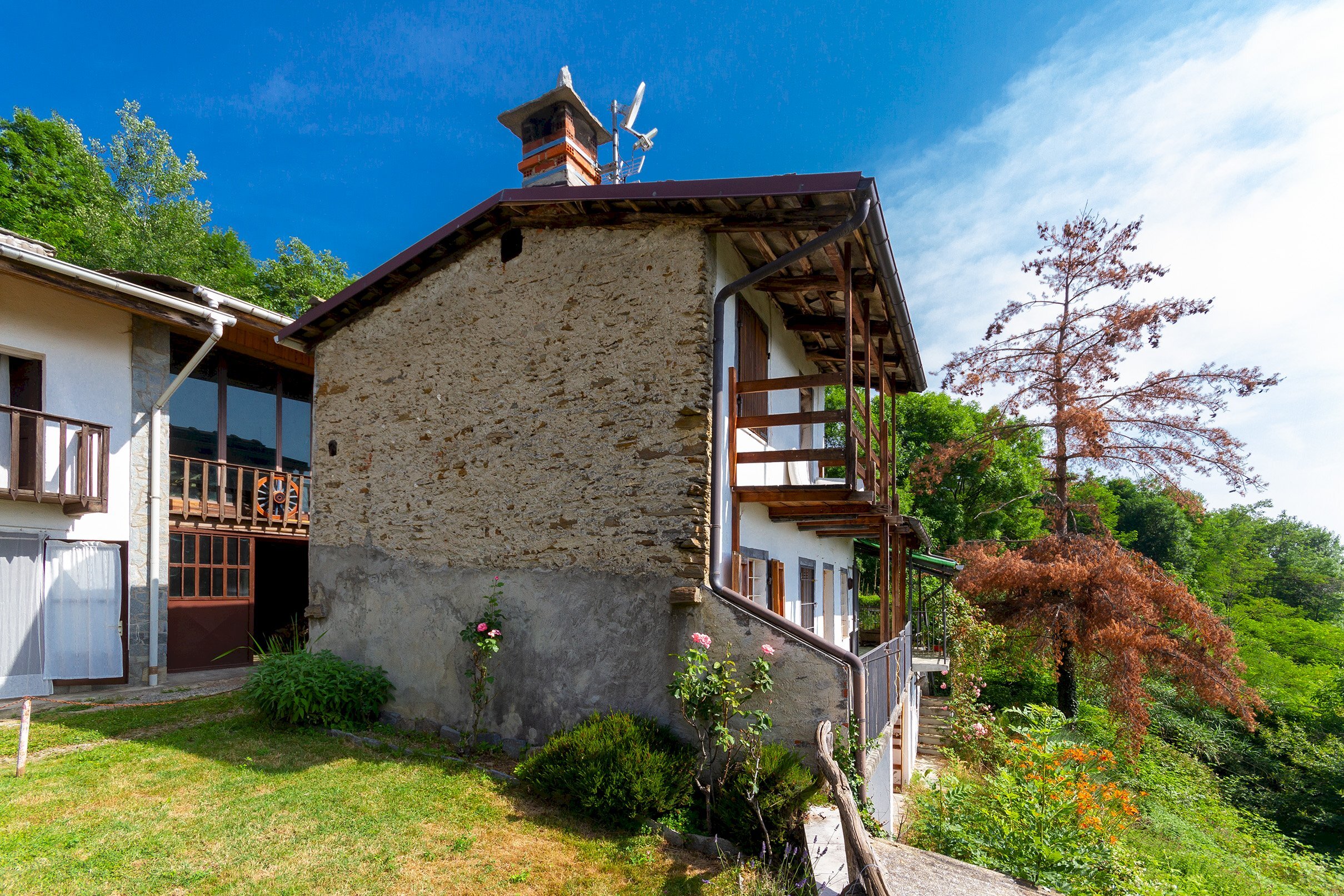 Independent house via Bergera, 99, Bagnolo Piemonte - photo 1