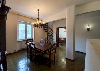 Soggiorno - Appartamento via Sardorella, 53, Genova (zona Bolzaneto) - foto 4