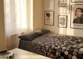 Salone - One-room apartment via Giuseppe Barbaroux, 18, Torino (neighborhood Centro) - photo 4