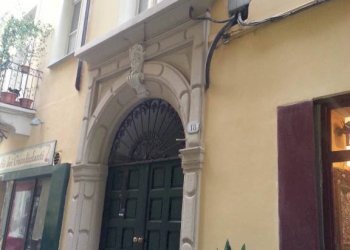 Facciata - One-room apartment via Giuseppe Barbaroux, 18, Torino (neighborhood Centro) - photo 9