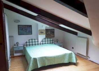 Camera da letto - One-room apartment via Giuseppe Barbaroux, 18, Torino (neighborhood Centro) - photo 32