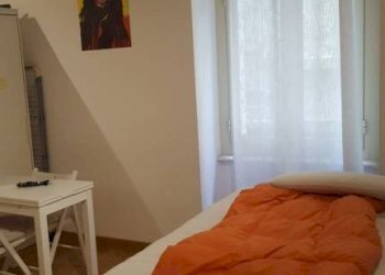 Camera da letto - One-room apartment via Giuseppe Barbaroux, 18, Torino (neighborhood Centro) - photo 50