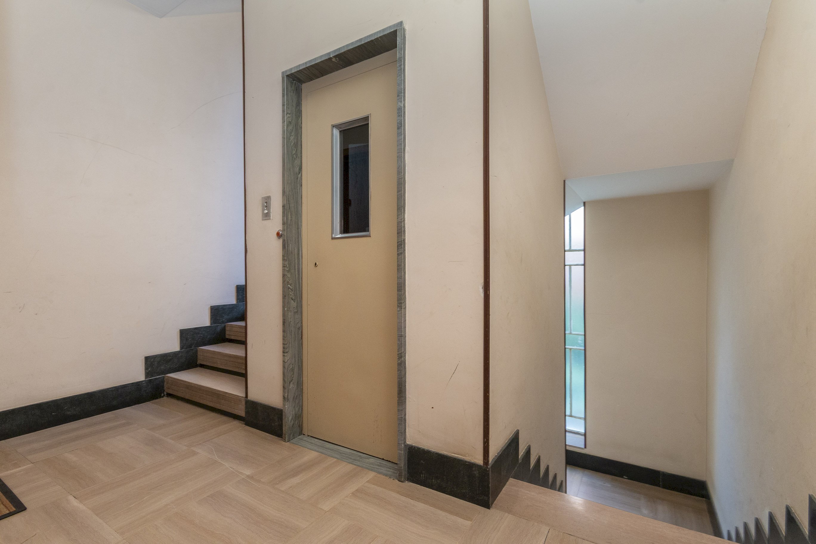 ingresso ascensore - Appartamento Via Giambattista Bodoni, 34C, Saluzzo - foto 3