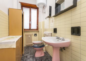 bagno - Appartamento Via Giambattista Bodoni, 34C, Saluzzo - foto 18