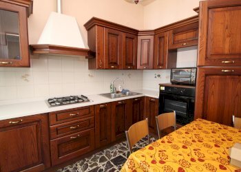 cucina - Casa indipendente Via Pignari, 5, Saluzzo - foto 26