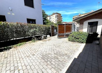 cortile - Casa indipendente Via Pignari, 5, Saluzzo - foto 51