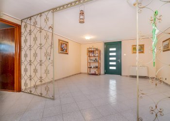 ingresso piano terra - Independent house Via Pignari, 5, Saluzzo - photo 17